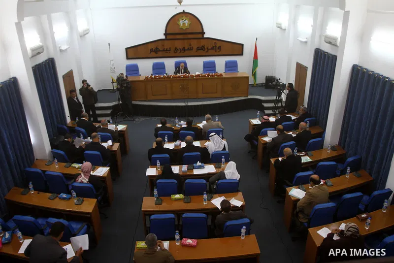 The spokesman of the Palestinian parliament, Ahmed Bahr, meets with members of the Palestinian Legislative council in Gaza City on Jan. 26, 2012. Photo by Ashraf Amra