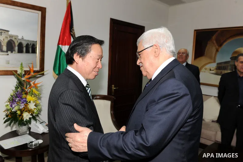 Palestinian President Mahmoud Abbas (Abu Mazen) meets with Deputy Minister of Foreign Affairs of Japan, Ryuji Yamane in the West Bank city of Ramallah January 28, 2012. Photo by Thaer Ganaim