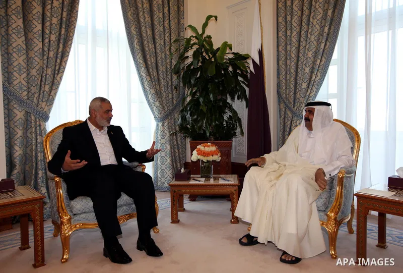 Palestinian Prime Minister in Gaza Strip, Ismail Haniyah meets with the Qatari Emir Sheikh Hamad bin Khalifa Al Thani in the Qatari capital of Doha on Jan. 31,2012. Photo by Mohammed Al-Ostaz