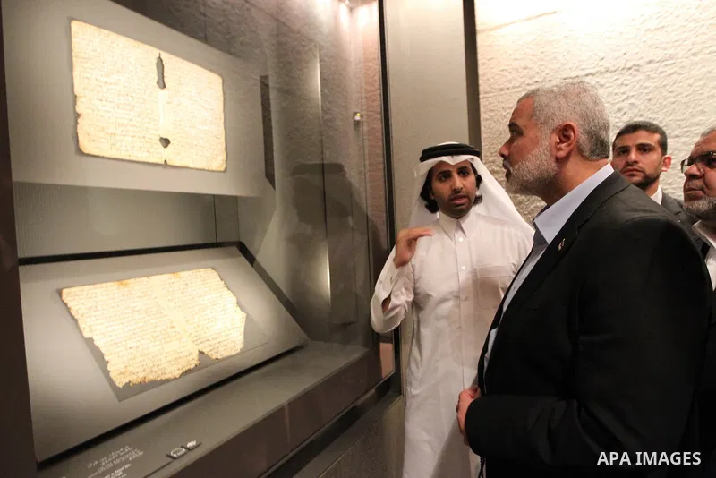 Palestinian Prime Minister in Gaza Strip, Ismail Haniyah visits Islamic Museum in the Qatari capital of Doha on Feb. 01, 2012. Photo by Mohammed Al-Ostaz.