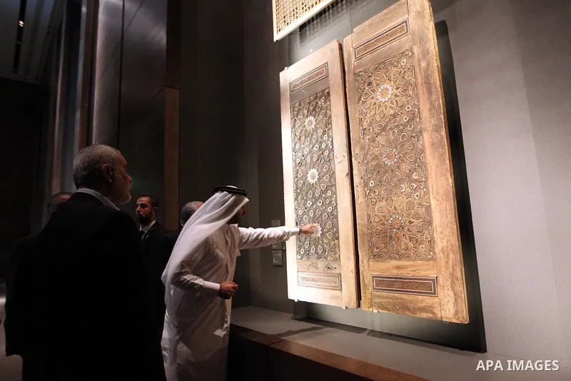 Palestinian Prime Minister in Gaza Strip, Ismail Haniyah visits Islamic Museum in the Qatari capital of Doha on Feb. 01, 2012. Photo by Mohammed Al-Ostaz.