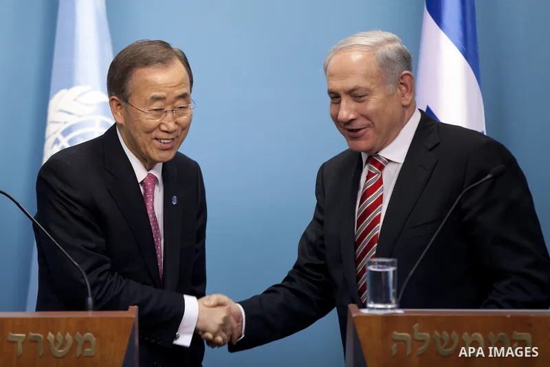 JERUSALEM, ISRAEL - FEBRUARY 01: Israeli Prime Minister Benjamin Netanyahu and UN Secretary-General Ban Ki-moon, shake hands as they hold a joint Press Conference on February, 01, 2012. at the Prime Minister's office in...