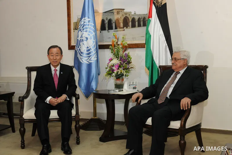Palestinian President Mahmoud Abbas (R) meets U.N. Secretary-General Ban Ki-moon in the West Bank city of Ramallah February 1, 2012. Ban urged Israeli Prime Minister Benjamin Netanyahu on Wednesday to offer Palestinians...