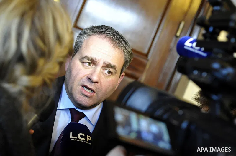 Feb. 1, 2012 - Paris (Ile De France, France - XAVIER BERTRAND MINISTRE DE LA SANTE ET DE L'EMPLOI A L'ASSEMBLEE NATIONALE (Credit Image: © Panoramic/ZUMAPRESS.com)
