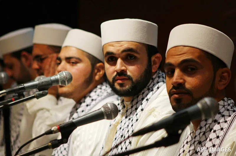 Palestinians attend a festival marking the birthday of Prophet Mohammad in Gaza City February 4, 2012. Photo by Ashraf Amra