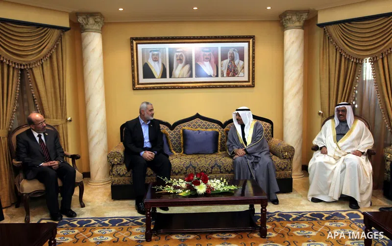 Palestinian prime minister, Ismail Haniya meets with officials Bahrains in the Bahraini capital of Manama , on Feb. 05, 2012 Photo by Mohammed Al-Ostaz
