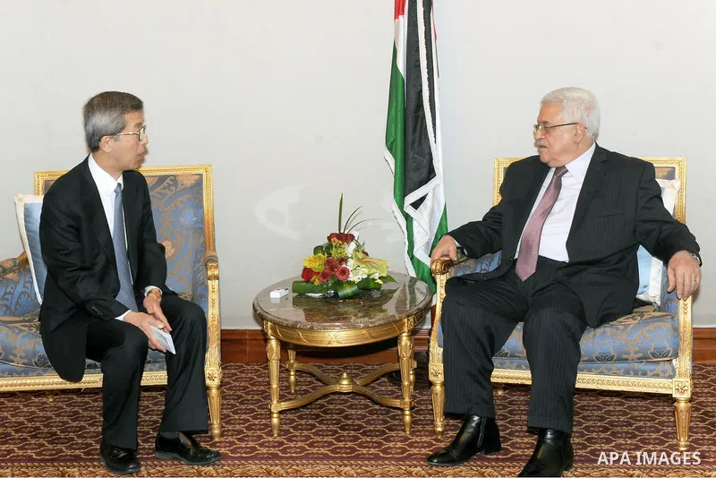 Palestinian President Mahmoud Abbas (Abu Mazen) meets with Japanese ambassador for peace process, in the Qatari capital of Doha on Feb. 6,2012. Photo by Thaer Ganaim