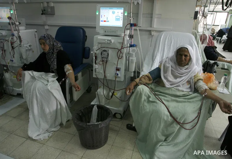 Palestinians patients receive treatment at kidney dialysis section as suffer from running out of fuel in the Nasser hospital in Khan Younis, southern Gaza Strip on February 15, 2012. Palestinian Ministry of Health in Gaz...