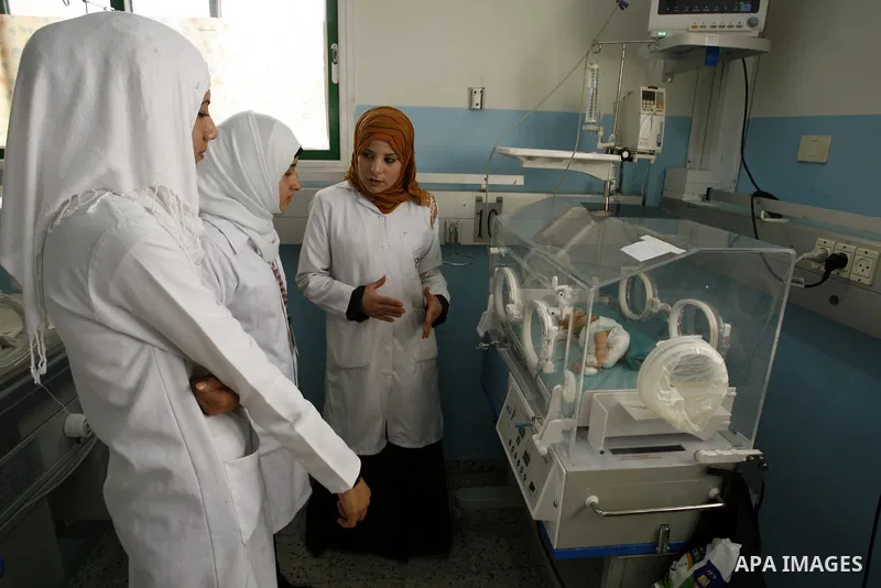 Premature babies receive treatment in the Nasser hospital in Khan Younis, southern Gaza Strip on February 15, 2012 as the hospital suffer from running out of fuel. Palestinian Ministry of Health in Gaza, calls for the Ar...