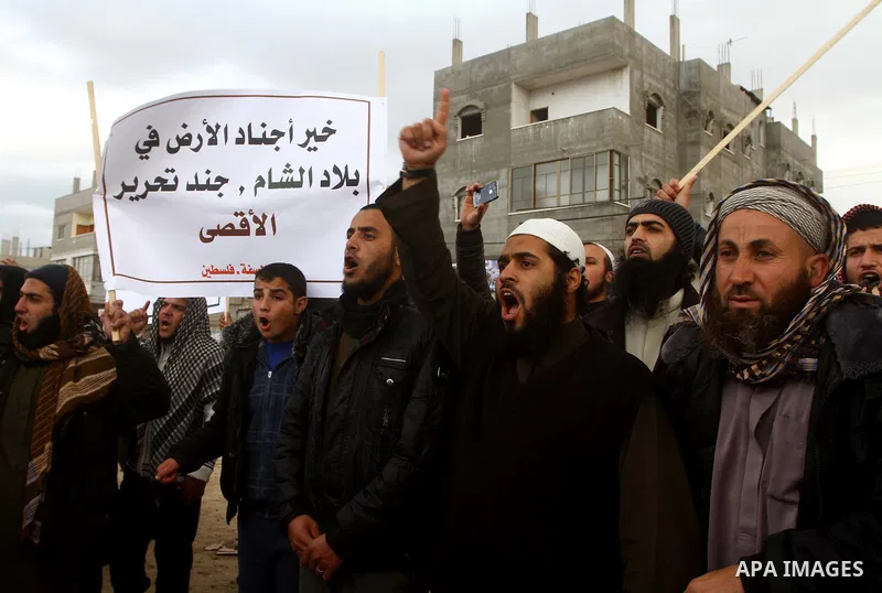A Palestinian Salafist takes part in a protest against Syria's President Bashar al-Assad in Rafah in the southern Gaza Strip February 24, 2012. Photo by Ashraf Amra