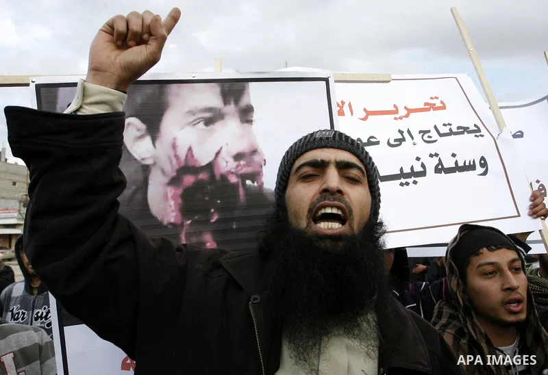 A Palestinian Salafist takes part in a protest against Syria's President Bashar al-Assad in Rafah in the southern Gaza Strip February 24, 2012. Photo by Abed Rahim Khatib