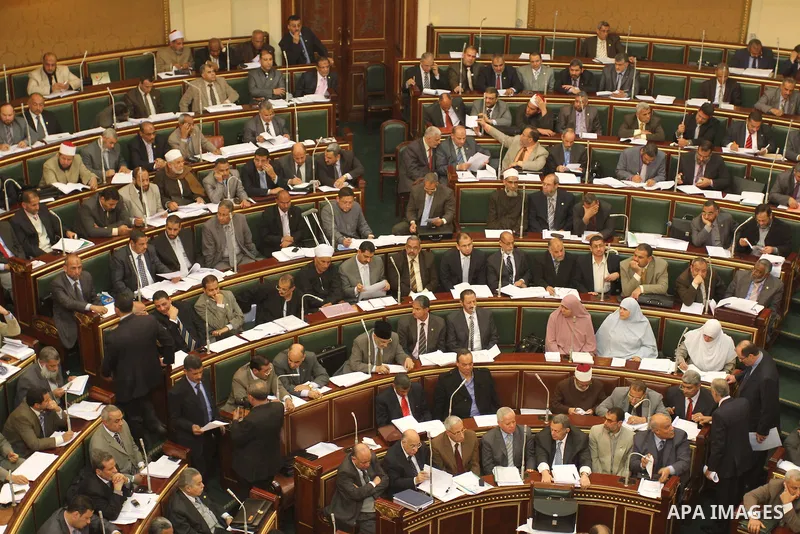 Egypt's army-appointed Prime Minister Kamal al-Ganzouri speaks during a parliament session in Cairo February 26, 2012. Egypt's military rulers invited the parliament's two houses to convene on Saturday to elect an assemb...