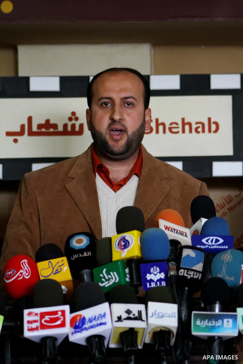 Member of the Palestinian journalist bloc in Gaza Strip, Yaser Abu Hein, speaks during press conference in Gzaz City, on Mar. 05, 2012. Photo by Ashraf Amra
