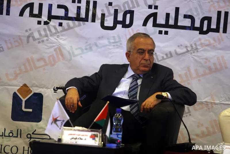 Palestinian Prime Minister Salam Fayyad, participates in the "Palestinian Youth Summit" in the West Bank city of Ramallah, March 07, 2012. Photo by Issam Rimawi