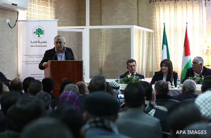 Palestinian Prime Minister Salam Fayyad, during openning projects in the West Bank City of hebron, on March.17, 2012. Photo by Mustafa Abu Dayeh