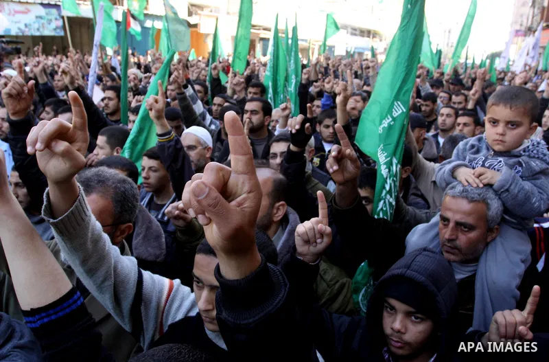 Palestinians take part in a rally calling on Egyptian authorities to supply the Gaza Strip with fuel and electricity in Gaza City March 23, 2012. Israel allowed nine fuel tankers to cross into the Gaza Strip on Friday to...