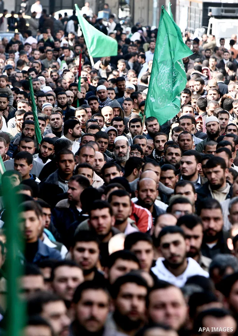 Palestinians take part in a rally calling on Egyptian authorities to supply the Gaza Strip with fuel and electricity in Gaza City March 23, 2012. Israel allowed nine fuel tankers to cross into the Gaza Strip on Friday to...