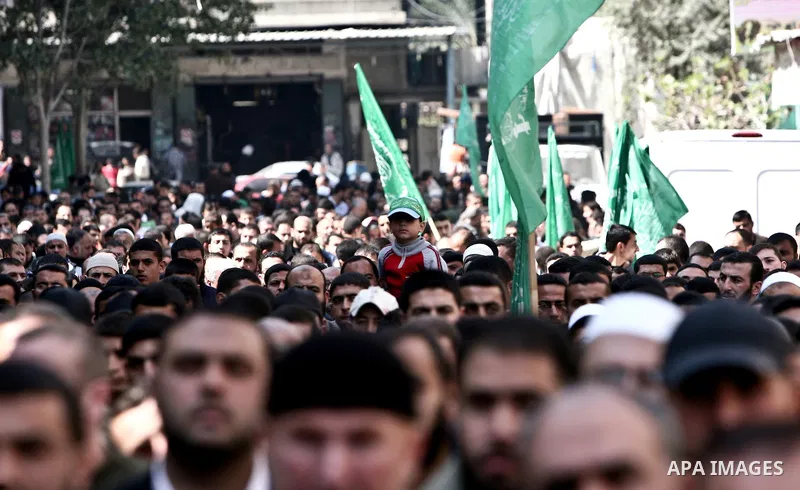 Palestinians take part in a rally calling on Egyptian authorities to supply the Gaza Strip with fuel and electricity in Gaza City March 23, 2012. Israel allowed nine fuel tankers to cross into the Gaza Strip on Friday to...