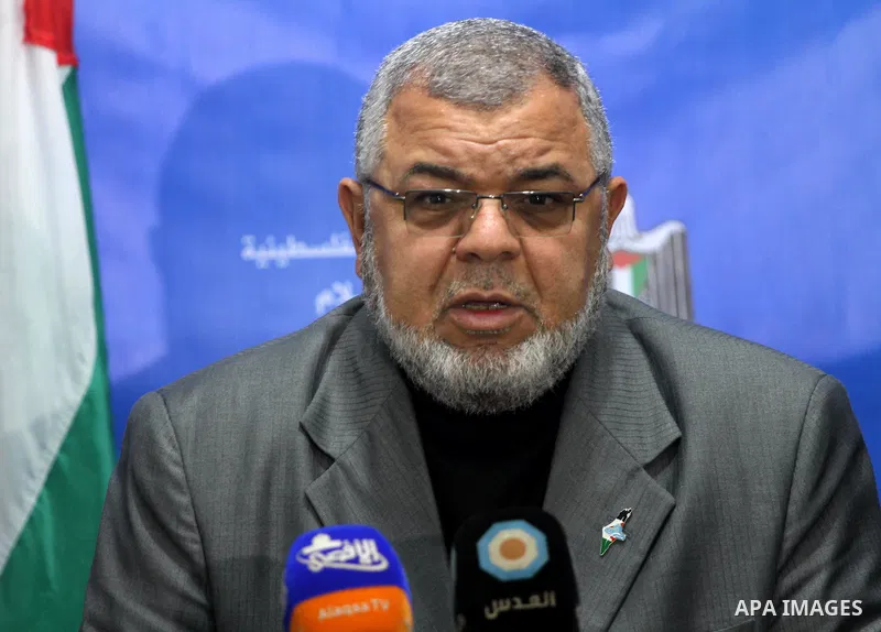 Palestinian Minister of Public Works and Housing, Yousef Al-Mansi during press conference in Gaza city, on Apr. 02, 2012. Photo by Mohammed Asad
