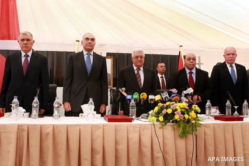 Palestinian President, Mahmoud Abbas (Abu Mazen), lays foundation stone for the construction of the new headquarters of the Embassy of the State of Palestine, in the Egypt capital Cairo, on Apr. 02, 2012. Photo by Thaer...