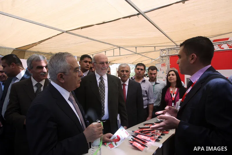 Palestinian Prime Minister, Salam Fayyad, attends the opining Engineering Day's ans Technological Day's in the Birzeit University in the West Bank city of Ramallah , on Apr. 09, 2012. Photo by Mustafa Abu Daya