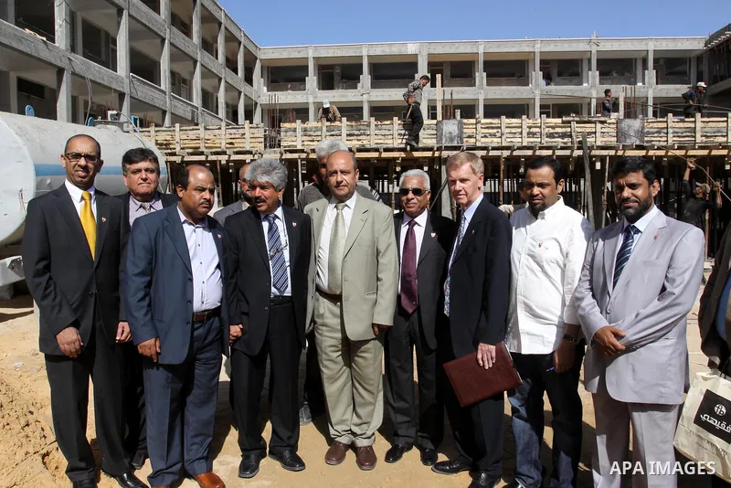 Bahraini delegation visit projects for building schools in Tel Al-Hawa in Gaza City, on April, 10, 2012. Photo by Mohammed Asad
