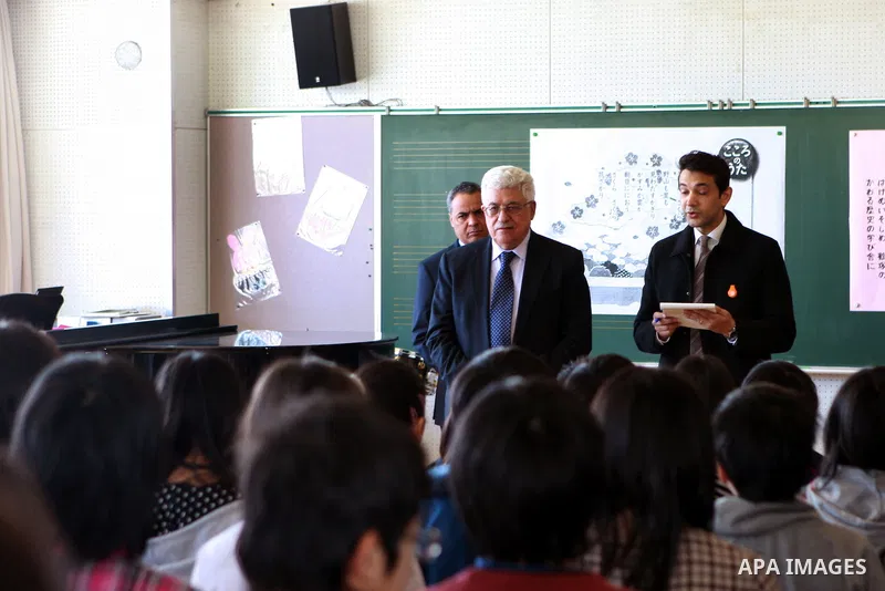 Palestinian President, Mahmoud Abbas (Abu Mazen) visits Yuri Yaki primary school in Natora, on April, 12, 2012. Photo by Thaer Ganaim