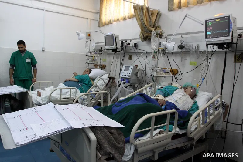 Palestinian civil society organizations "NGOs" donate to project supply of solar panels to the run of Medical equipment in Gaza hospitals, in Gaza City, on April, 12, 2012. Photo by Mohammed Asad