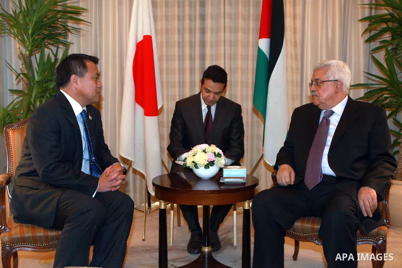 Palestinian President, Mahmoud Abbas (Abu Mazen) meets with Vice-President of the Football Association of Japan, in Tokyo, on April, 13, 2012. Photo by Thaer Ganaim