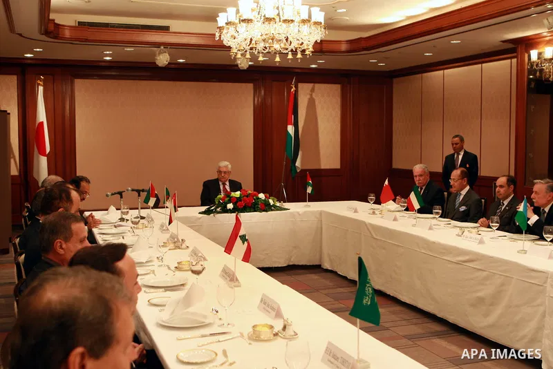 Palestinian President, Mahmoud Abbas (Abu Mazen) meets with Arab ambassadors, in Tokyo, on April, 13, 2012. Photo by Thaer Ganaim