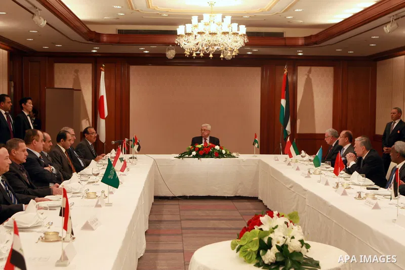 Palestinian President, Mahmoud Abbas (Abu Mazen) meets with Arab ambassadors, in Tokyo, on April, 13, 2012. Photo by Thaer Ganaim