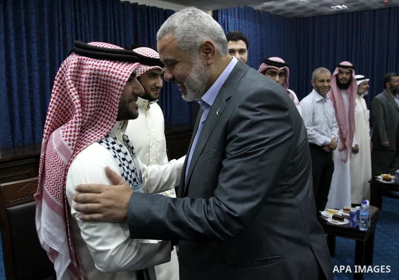 Palestinian Prime Minister in Gaza Strip, Ismail Haniya receives the Bahrani delegation in his office in Gaza city on April 18, 2012. Photo by Mohammed Asad