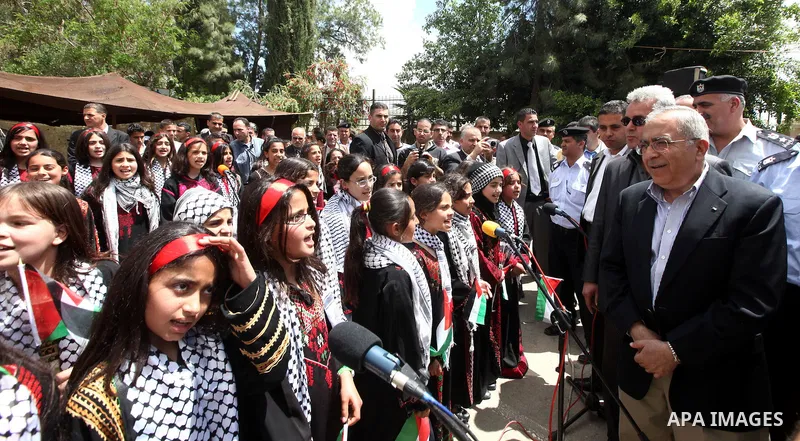 Palestinian prime minister Salam Fayyad during an inspecting visit in Tobas governorate and outskirts of the West Bank Jordan Valley. on April 19, 2012. Photo by Mustafa Abu Dayeh