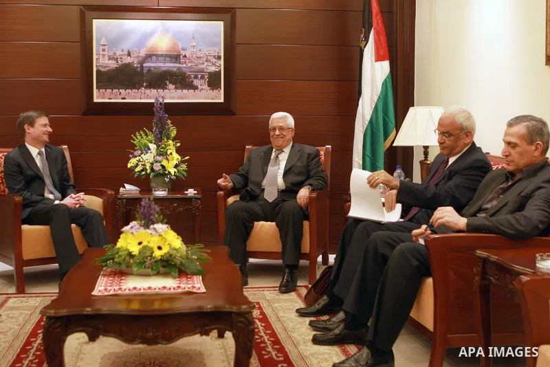 Palestinian President, Mahmoud Abbas (Abu Mazen), meets with U.S.envoy to the peace process in the Middle East, David Hill, in the West bank City of Ramallah on April 21, 2012. Photo by Thaer Ganaim