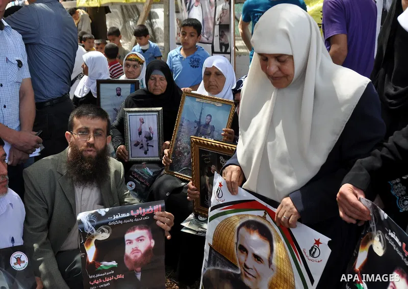 Palestinian Khader Adnan, a senior member of Islamic Jihad, who didn't eat for 66 days, was set to be freed later as part of a deal reached with Israel, attend a protest calling for the release of Palestinian prisoners h...