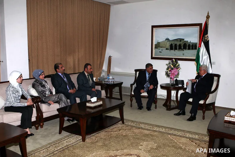 Palestinian President, Mahmoud Abbas (Abu Mazen), meets with the State Audit and Administrative Control committee, in the West bank City of Ramallah, on April 26, 2012. Photo by Thaer Ganaim