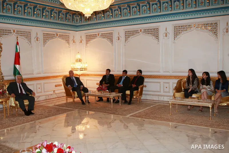 Palestinian President, Mahmoud Abbas (Abu Mazen), meets with Palestinian students in Tunisian universities in Tunisia on April 29, 2012. Photo by Thaer Ganaim