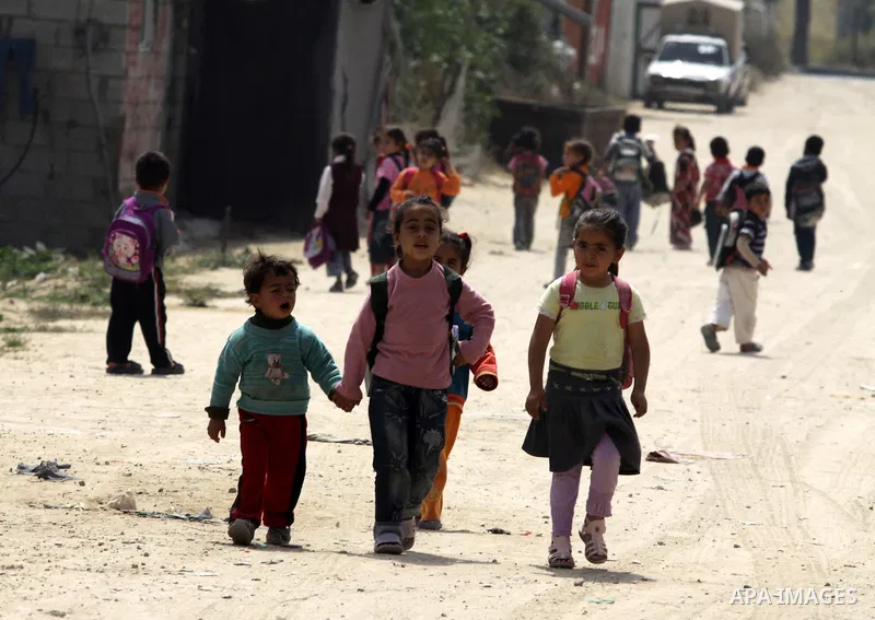 Palestinian Children of Al-Samuni family, leav there schools in Gaza City, on May 03, 2012. the Israeli military has decided on Tuesday, May 1, 2012 not to file any charges in one of the gravest incidents in its 2009 war...