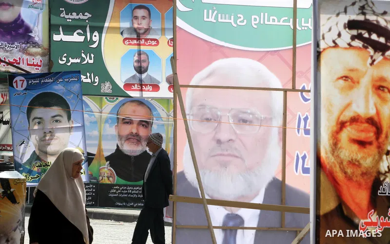 Palestinians participat at hunger striking during a sit-in tent held by Palestinian released prisoners, solidarity with Palestinian prisoners held in Israeli jails, in Gaza City on May 3, 2012. Over the past week, Over t...