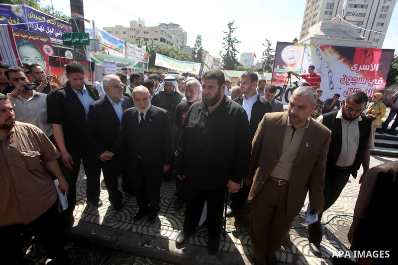 The spokesman of Hamas Parliament, Ahmed Bahar, take parts a protest during a rally to show solidarity with prisoners held in Israeli jails, in Gaza City May 6, 2012. A hunger strike by Palestinian prisoners against Isra...
