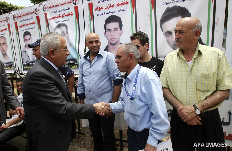 Palestinian Prime Minister Salam Fayyad during a support campaign for Palestinian prisoners on hunger strike Israeli jails, in the West Bank town of Nablus, Sunday , May 6, 2012 . Photo by Wagdi Eshtayah