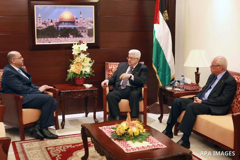 Palestinian President Mahmoud Abbas (Abu Mazen) meets with the Egyptian Ambassador, Yasser Othman, in the West bank city of Ramallah, on May 9, 2012. Photo by Thaer Ganaim