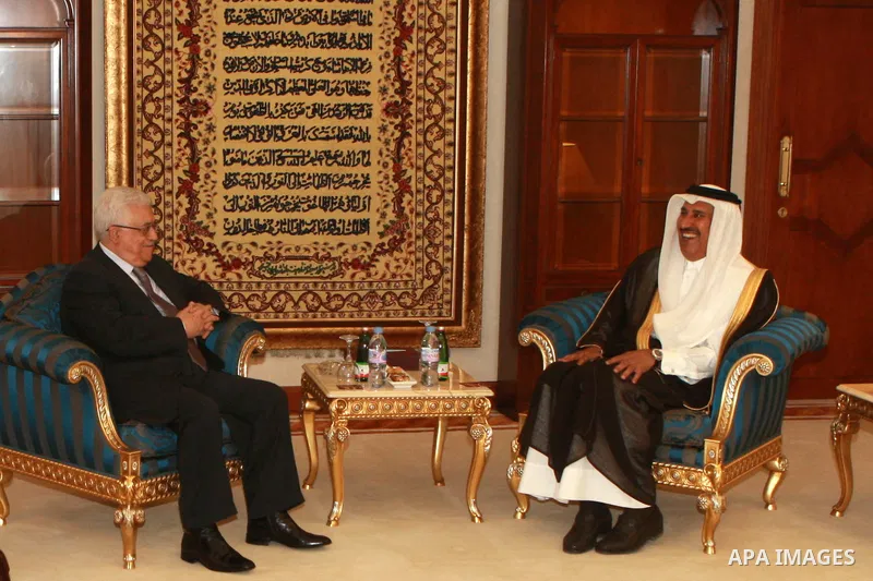 Palestinian President, Mahmoud Abbas (Abu Mazen) meets with Sheikh Hamad bin Jassem Al-Thani, in Doha, on May 20, 2012. Photo by Thaer Ganaim