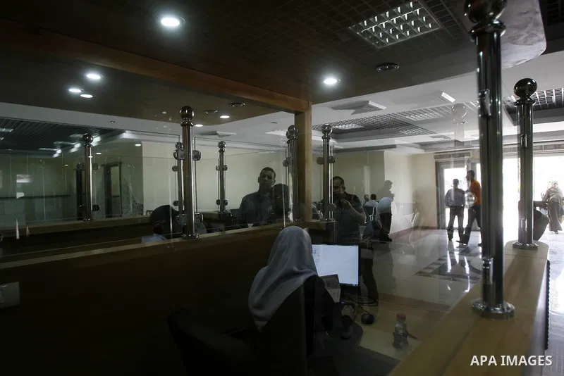 Palestinians access to the Rafah border crossing between Egypt and the Gaza Strip. Islamic Relief provided million for the reconstruction of the Rafah border crossing between Egypt and Gaza, on May 28, 2012. Photo by Eya...