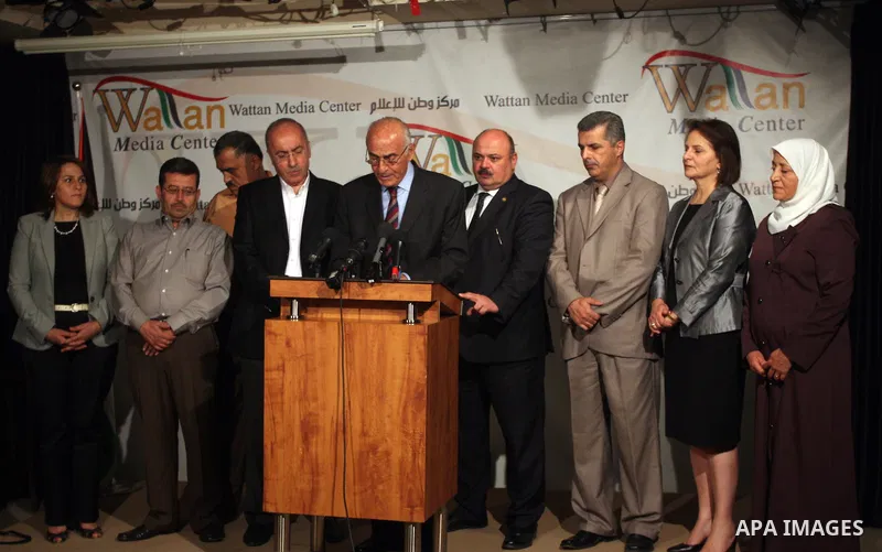 Head of the independent Palestinian national figures, Munib Al-Masri, speaks during a press conference on national reconciliation, and consultations to form a government, in the West Bank, city of Ramallah, May 28, 2012....