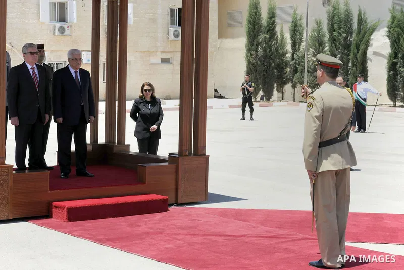 Palestinian President Mahmoud Abbas (Abu Mazen) meets with German President Joachim Gauck ,in the West Bank City of Ramallah, on May 31, 2012. Photo by Thaer Ganaim