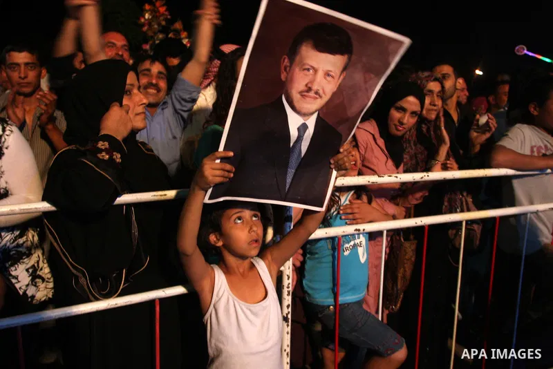 Jordanians take part ceremony "Independence Day" of the Hashemite Kingdom of Jordan in the gardens of Al-Hussein in Amman, on June 01, 2012. Photo by Issam Rimawi