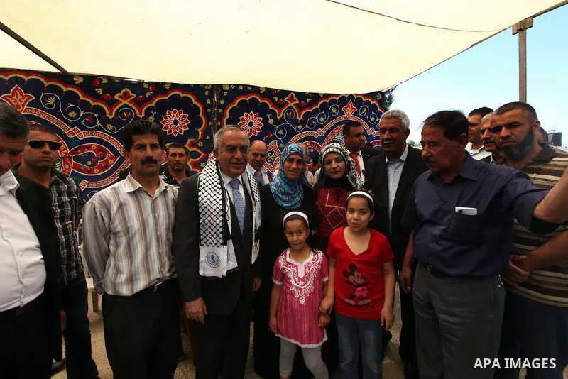 Palestinian Prime Minister, Salam Fayyad, visits the village of Nabi Samuel in the west of Jerusalem, on June 04, 2012. Photo by Mustafa Abu Dayeh