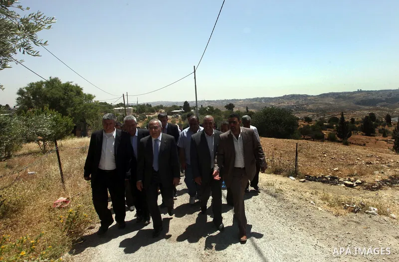 Palestinian Prime Minister, Salam Fayyad, visits the village of Nabi Samuel in the west of Jerusalem, on June 04, 2012. Photo by Mustafa Abu Dayeh