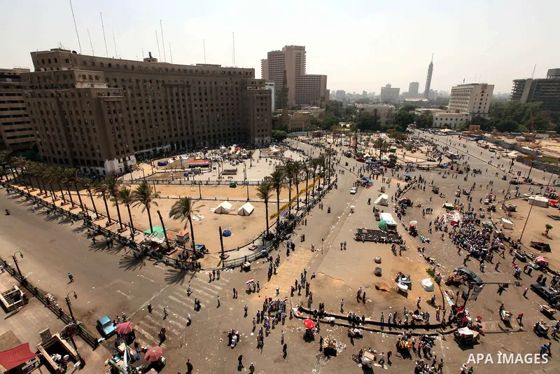 Egyptian protesters shout slogans against former President Hosni Mubarak and his aides during the protests after the announcement of the verdict in their trial, at Tahrir square, Cairo, Egypt, 05 June 2012. Opposition gr...